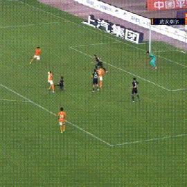 武汉卓尔足球队最新战况报道速递