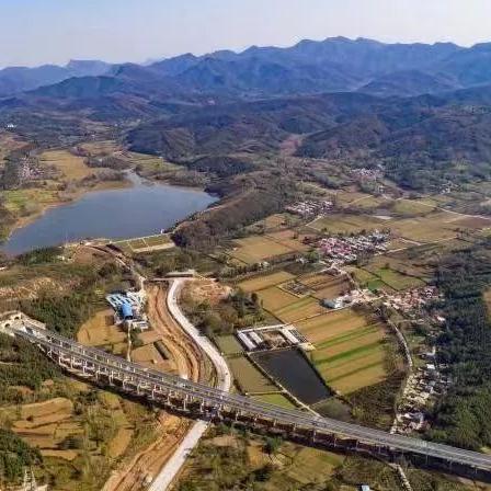 周南高速最新进展报告概览