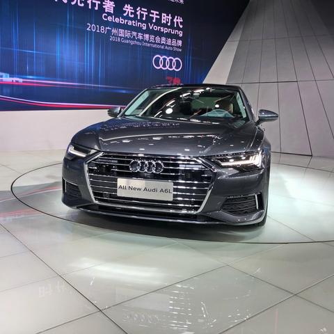 奥迪A6L最新款实拍解析与性能概览